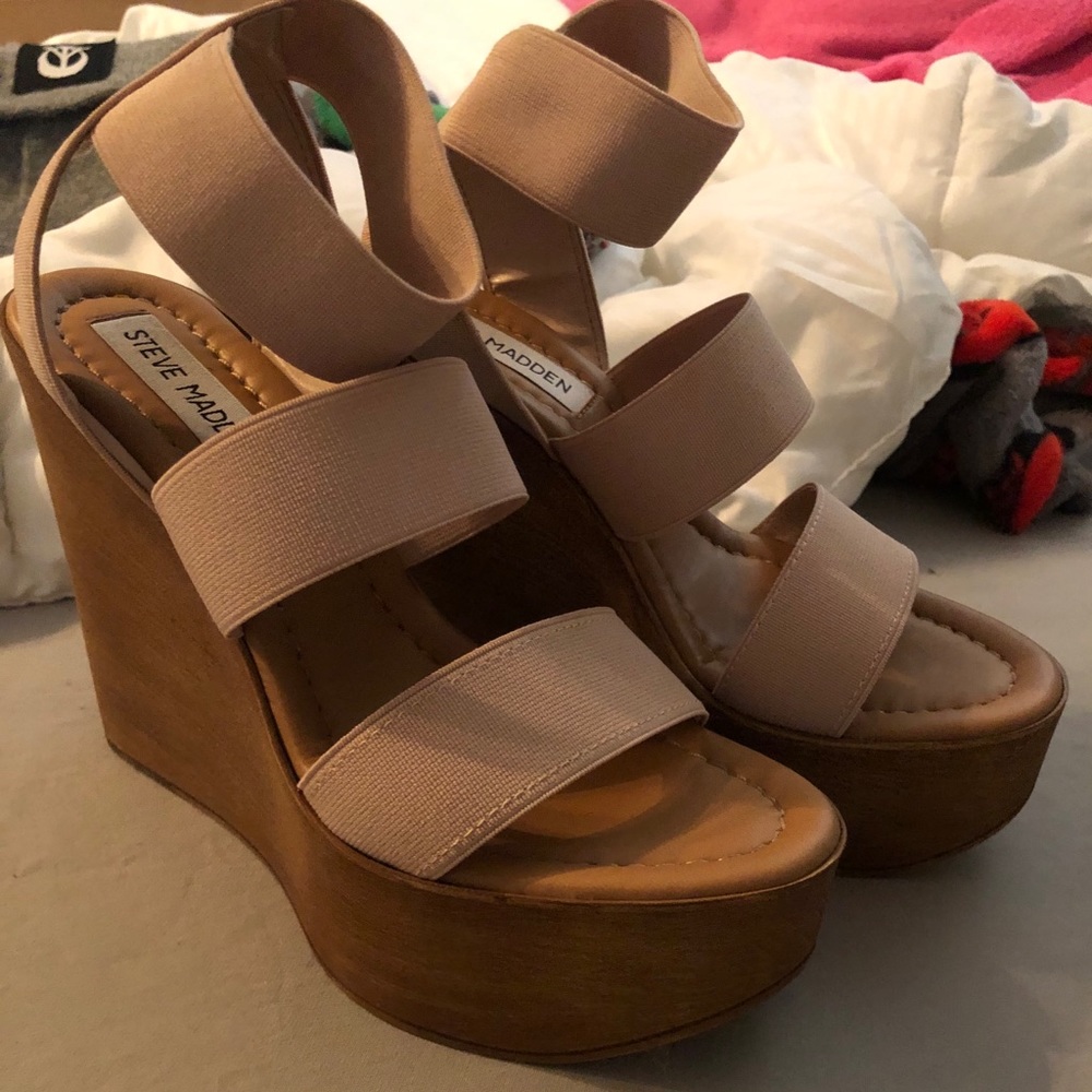 Steve Madden wedges